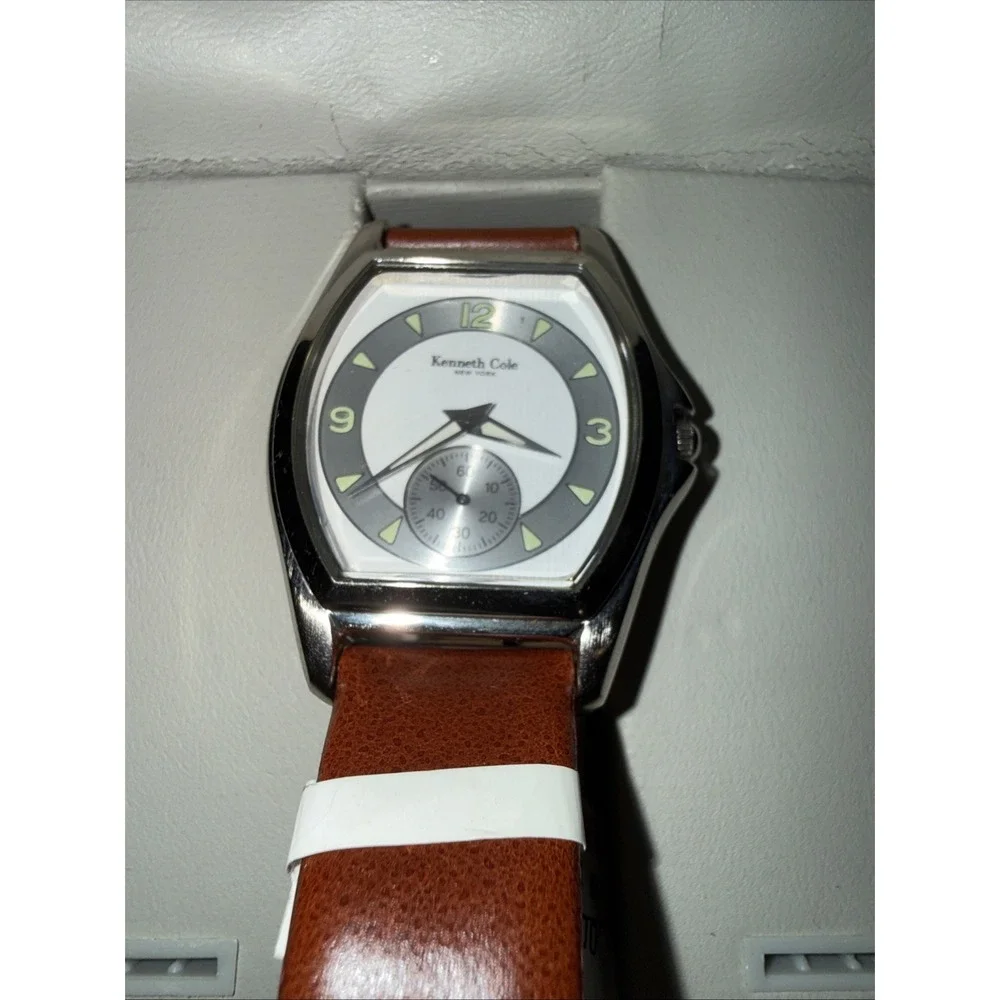 Kenneth Cole kenneth cole